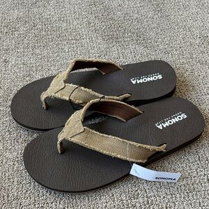 Men’s Sonoma Tan and Brown flip flops